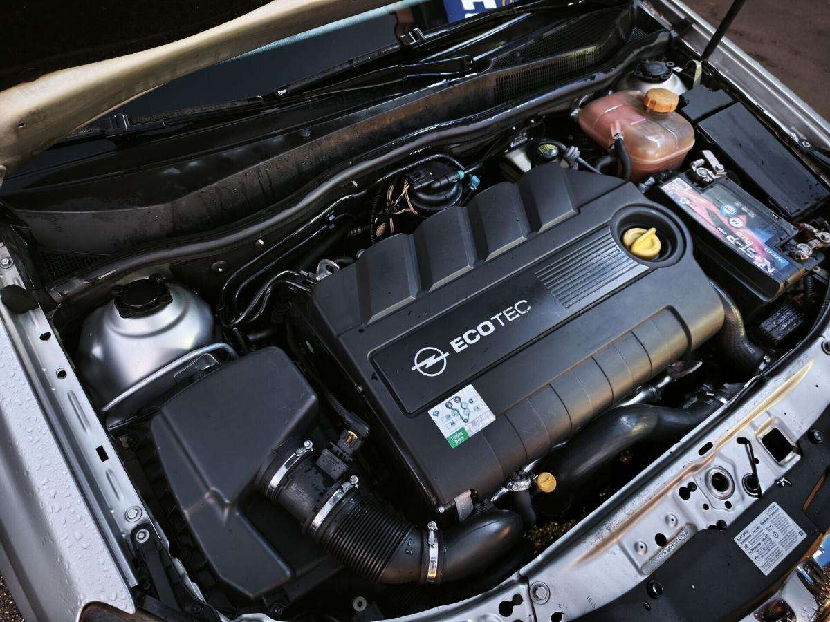 opel-astra-caravan-2005-diesel-1910cc