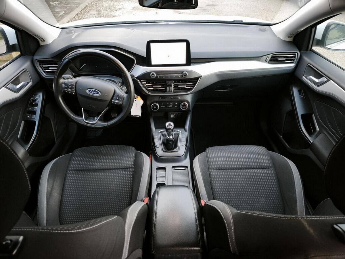 ford-focus-sw-2022-diesel-1499cc