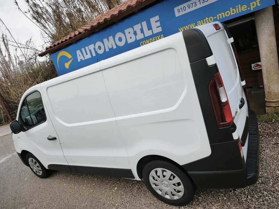 renault-trafic-2019-diesel-1598cc