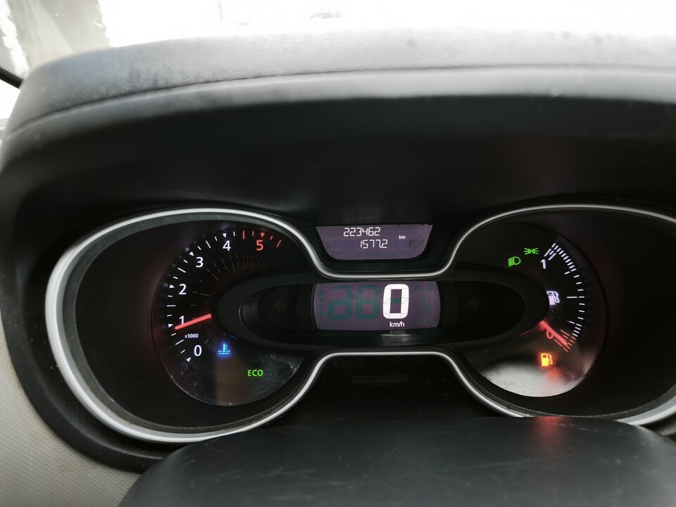 renault-trafic-2019-diesel-1598cc