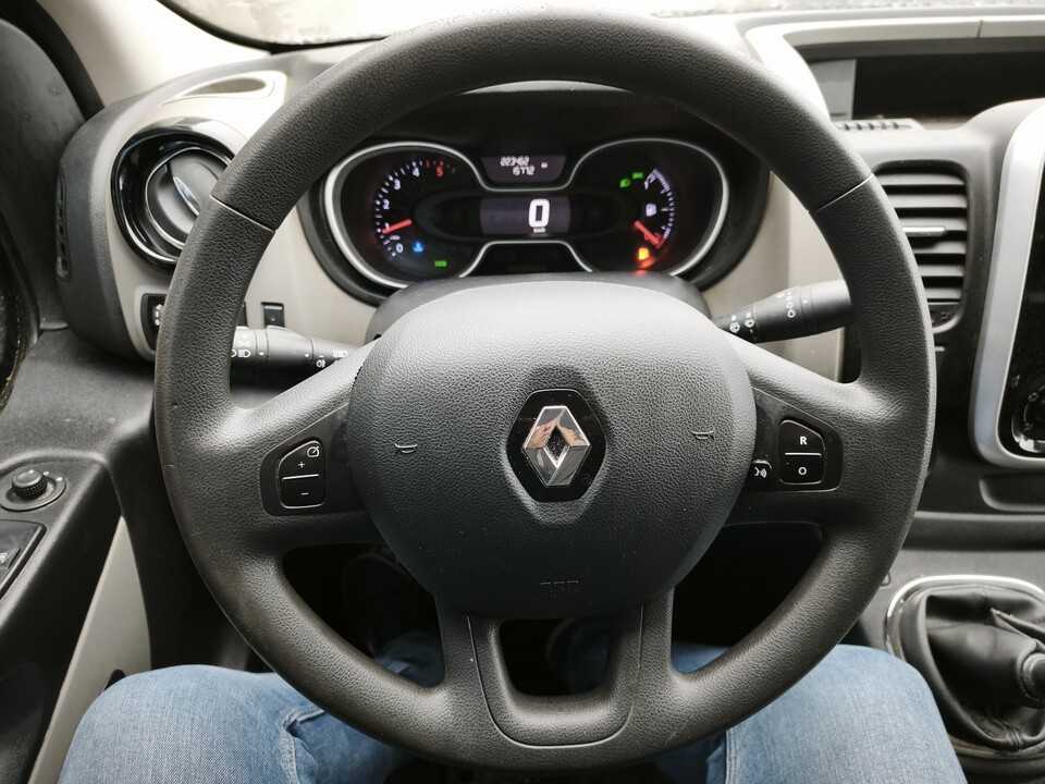 renault-trafic-2019-diesel-1598cc