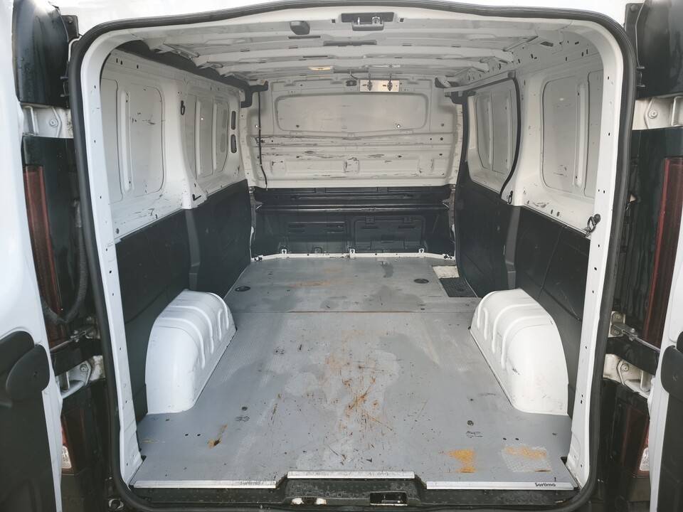 renault-trafic-2019-diesel-1598cc