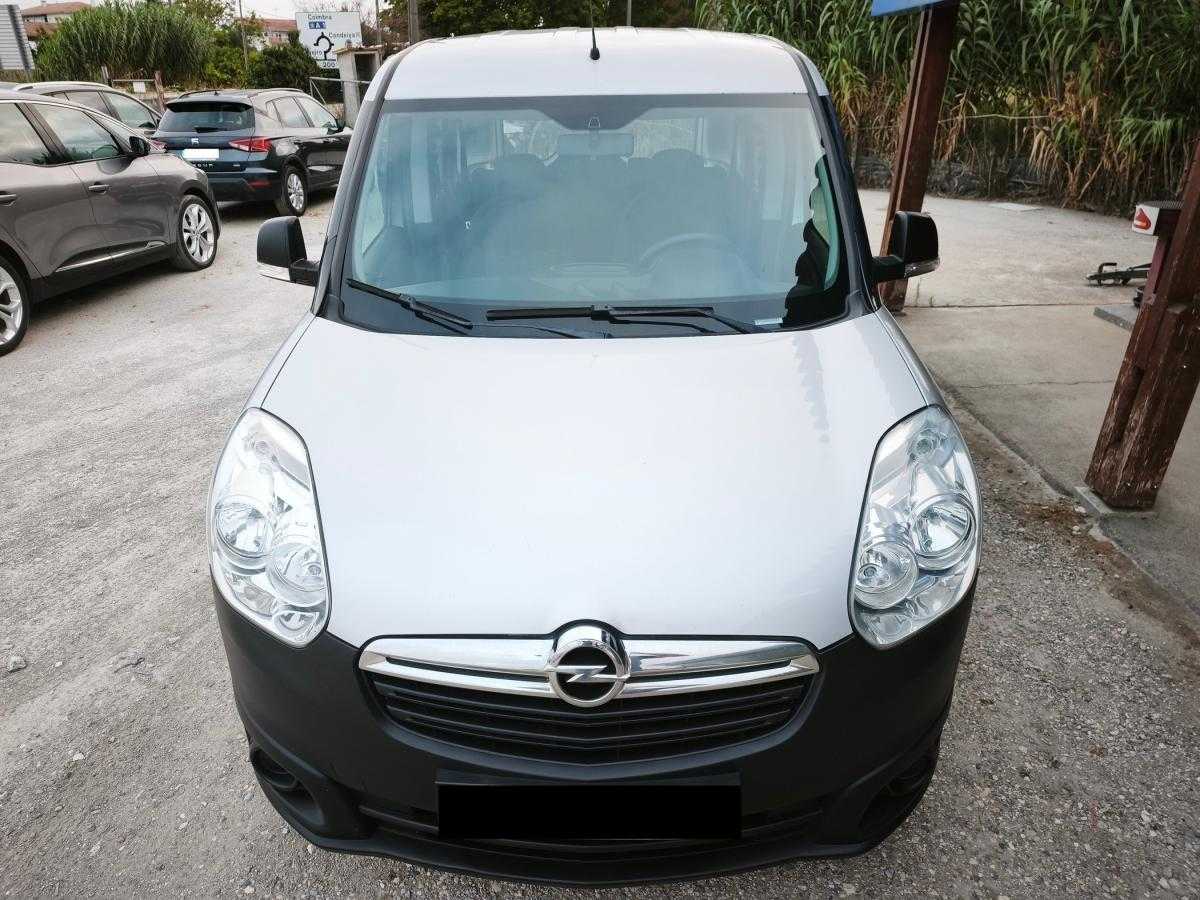 opel-combo-2017-diesel-1248cc