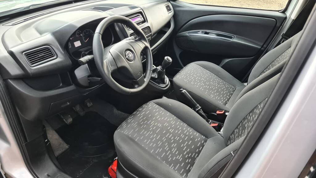 opel-combo-2017-diesel-1248cc