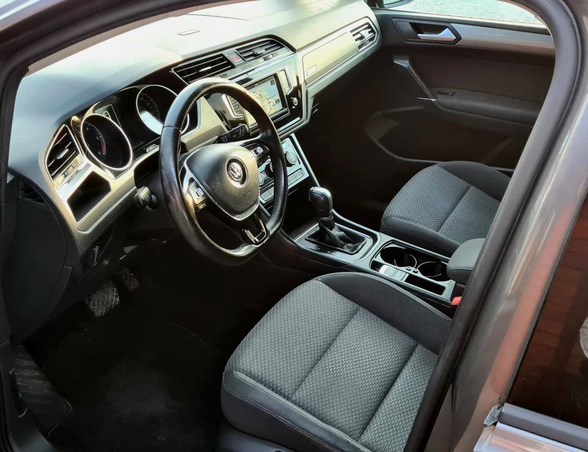 volkswagen-touran-2016-diesel-1598cc