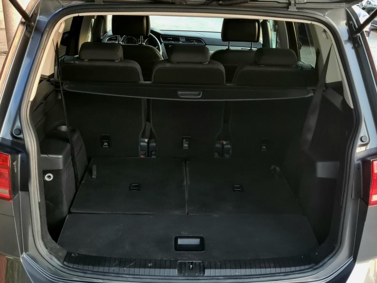 volkswagen-touran-2016-diesel-1598cc