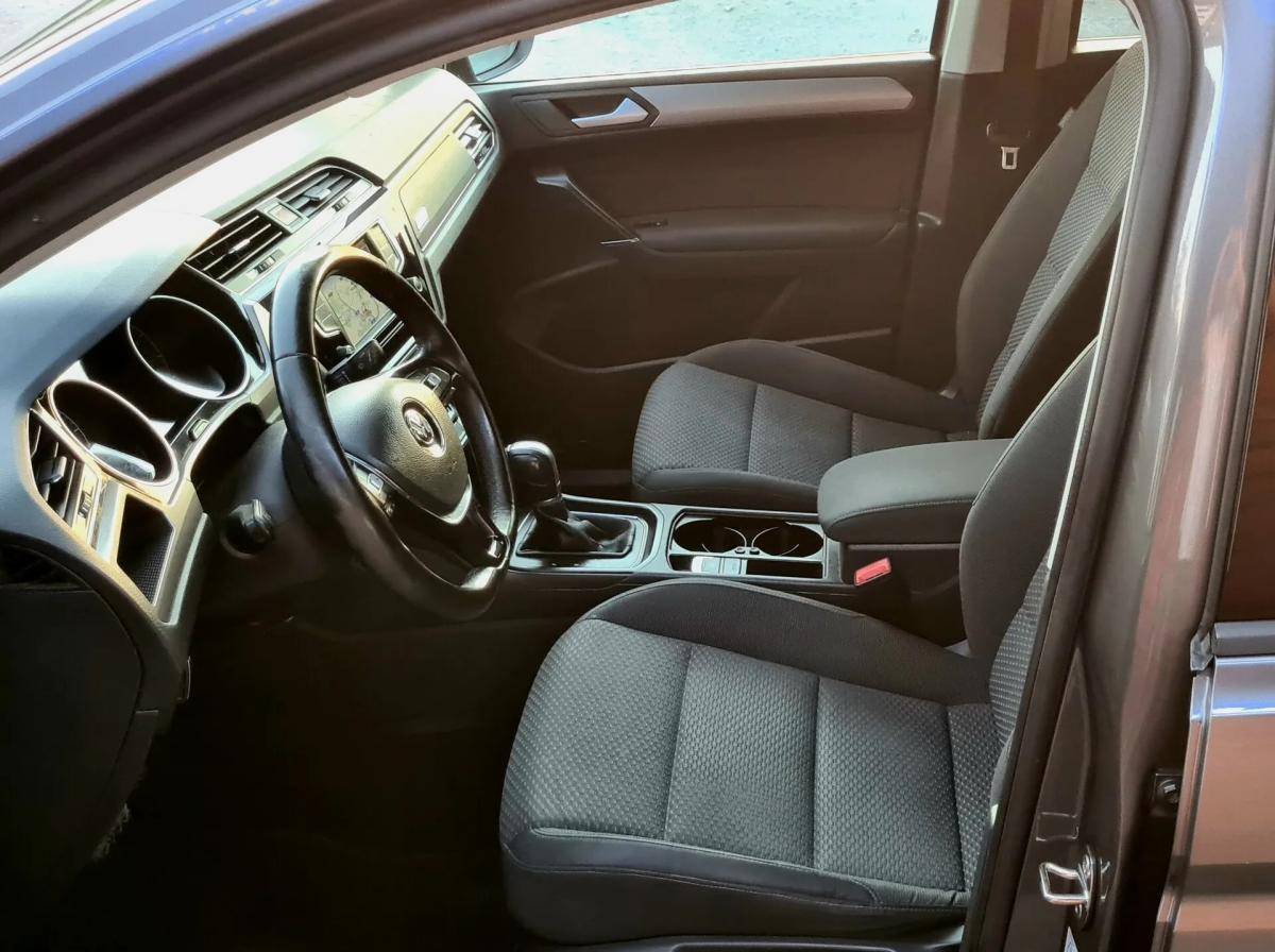 volkswagen-touran-2016-diesel-1598cc
