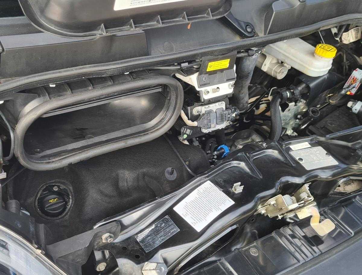 opel-movano-2022-diesel-2179cc