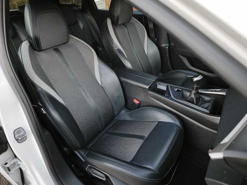 peugeot-308-sw-2022-gasolina-1199cc