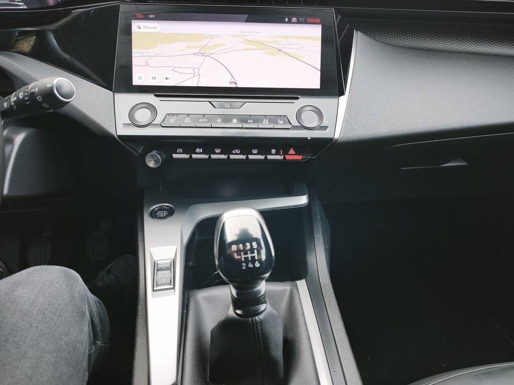 peugeot-308-sw-2022-gasolina-1199cc