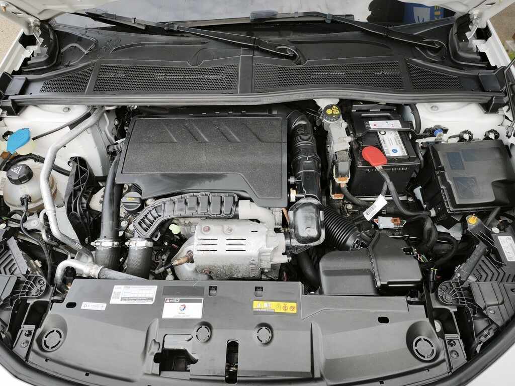 peugeot-308-sw-2022-gasolina-1199cc