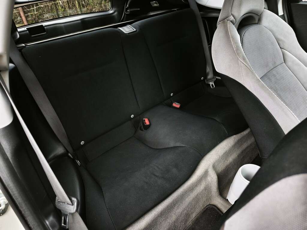 honda-cr-z-2011-hibrido-a-gasolina-1497cc