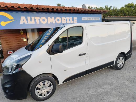 opel-vivaro-2016-diesel-1598cc