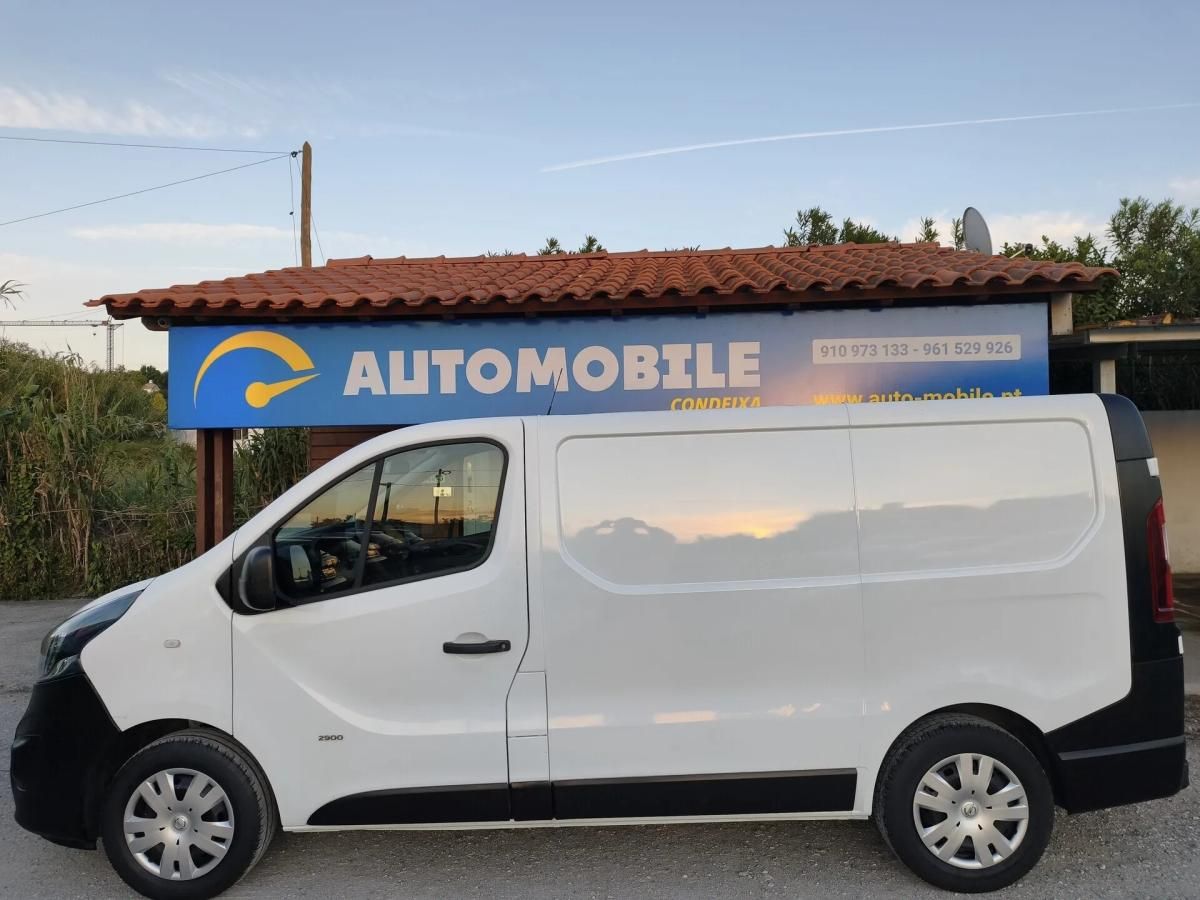 opel-vivaro-2016-diesel-1598cc