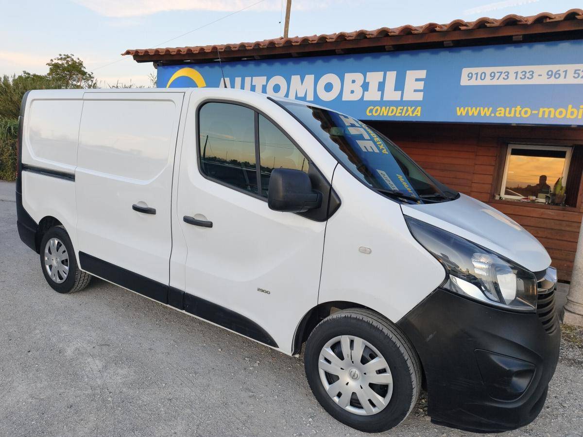 opel-vivaro-2016-diesel-1598cc
