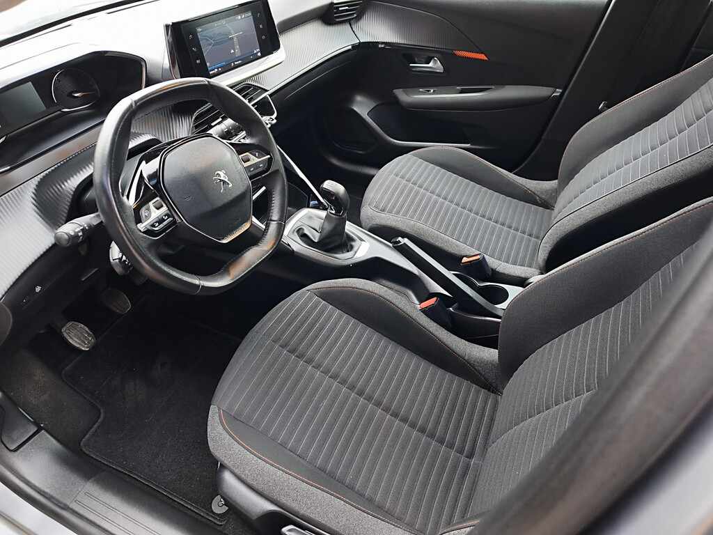 peugeot-208-1-2-puretech-2023-gasolina-1199cc