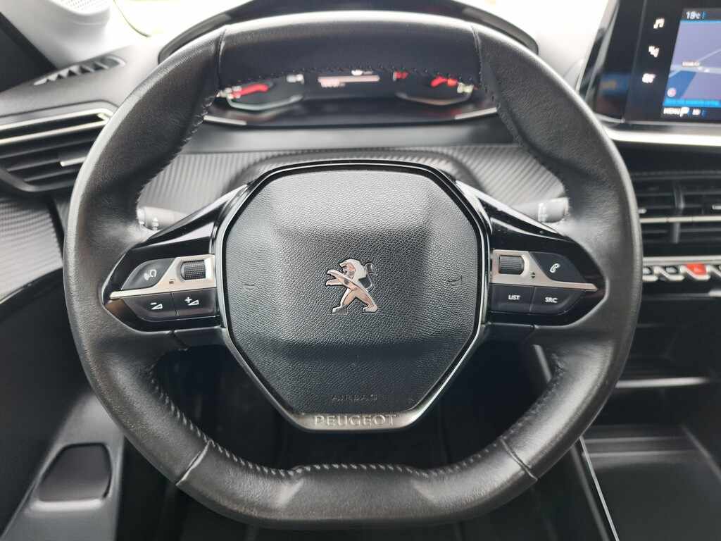 peugeot-208-1-2-puretech-2023-gasolina-1199cc