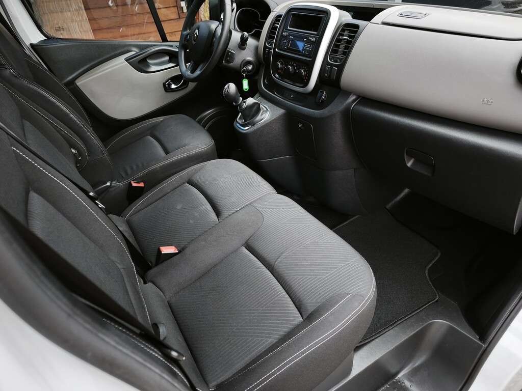 renault-trafic-2019-diesel-1598cc