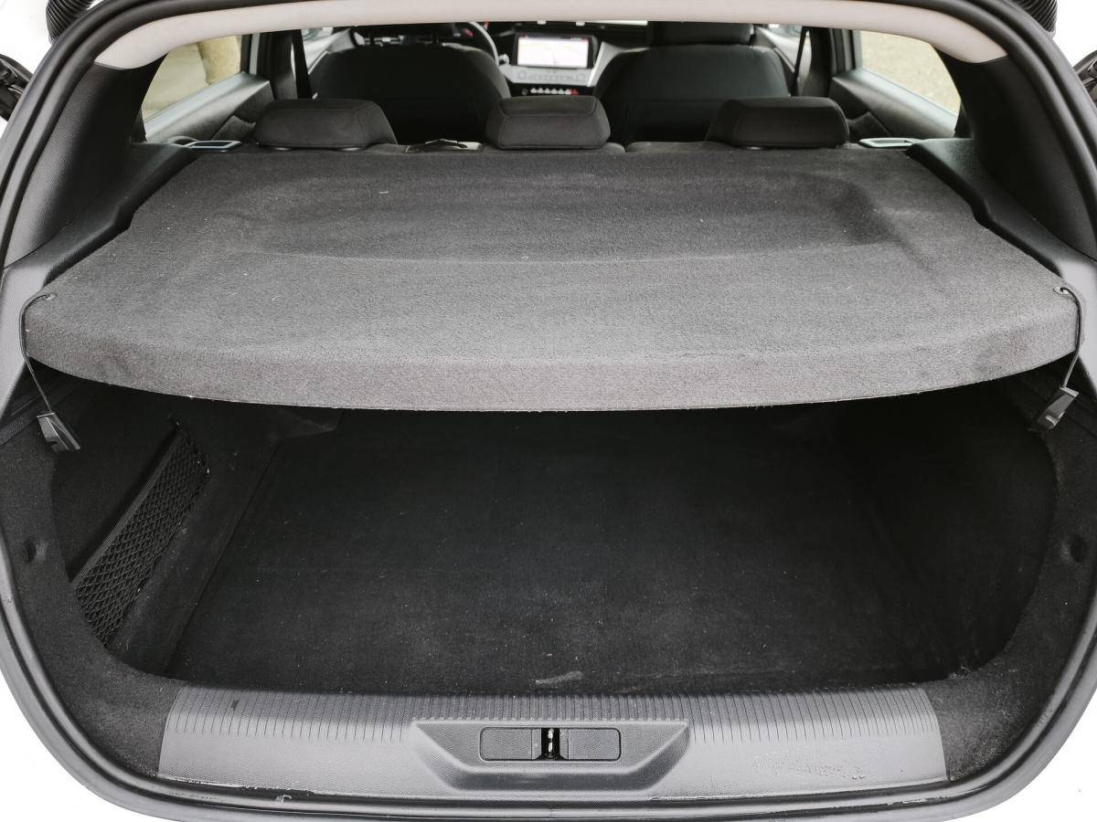 peugeot-308-2022-diesel-1499cc