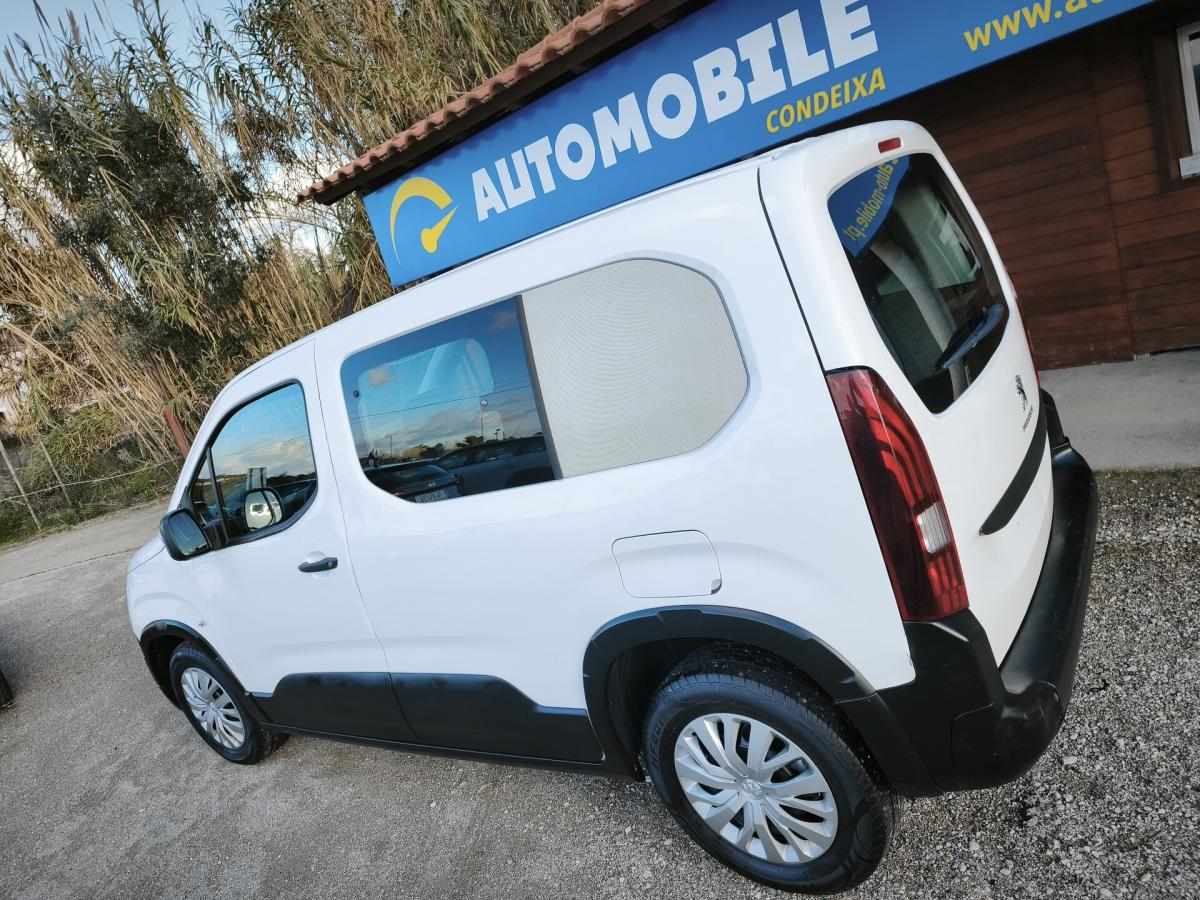 peugeot-rifter-2021-diesel-1499cc
