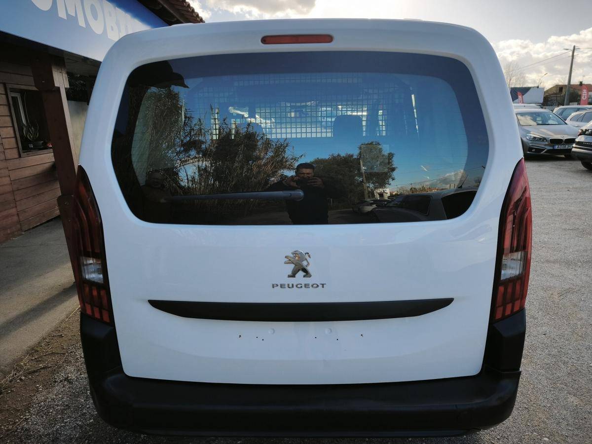 peugeot-rifter-2021-diesel-1499cc