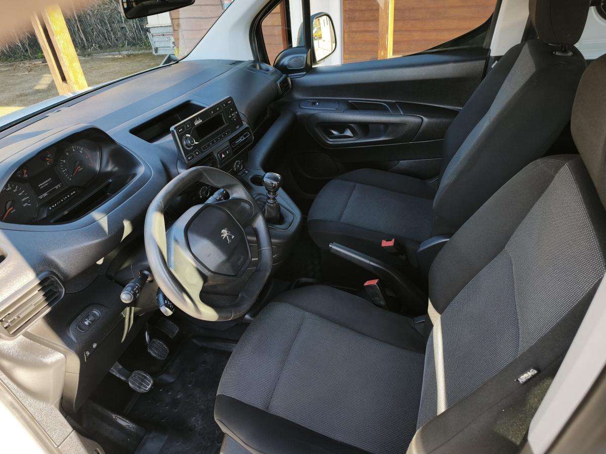peugeot-rifter-2021-diesel-1499cc