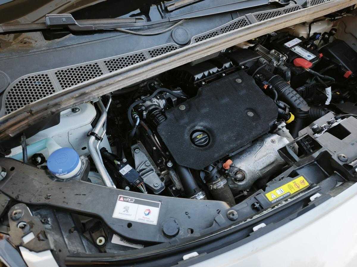 peugeot-rifter-2021-diesel-1499cc