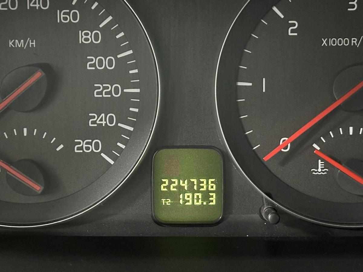 volvo-c30-1-6d-drive-2010-diesel-1560cc