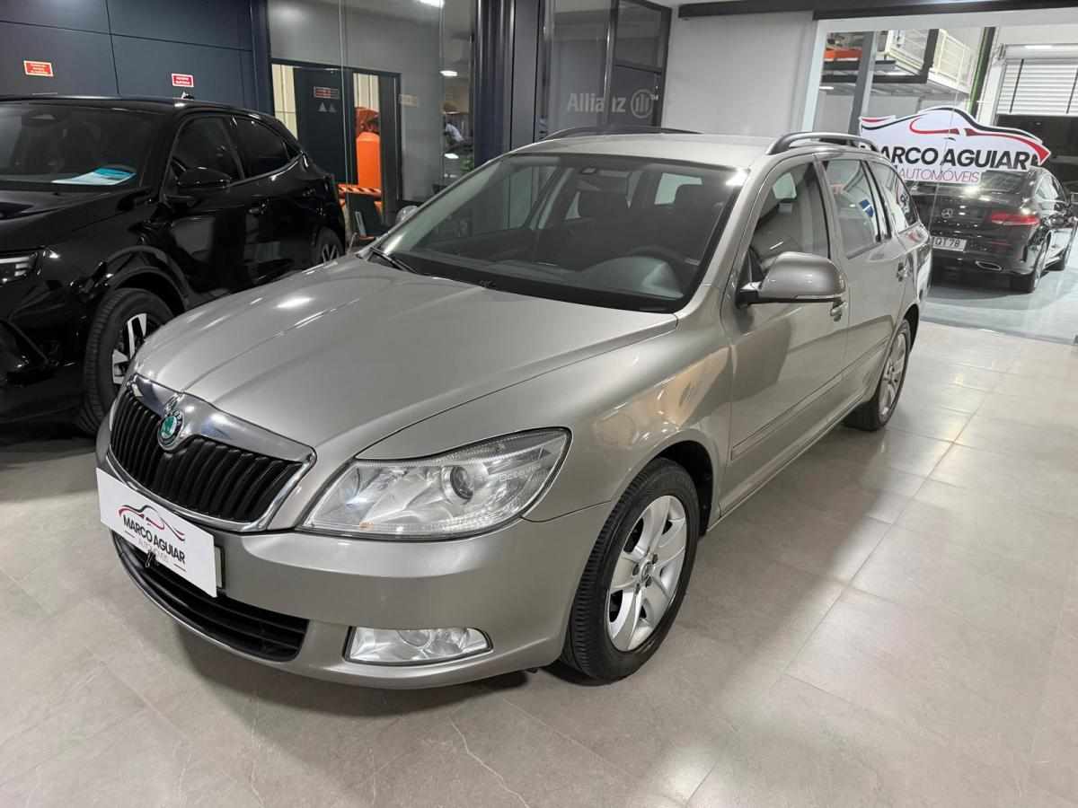 skoda-octavia-1-6-tdi-2011-diesel-1598cc