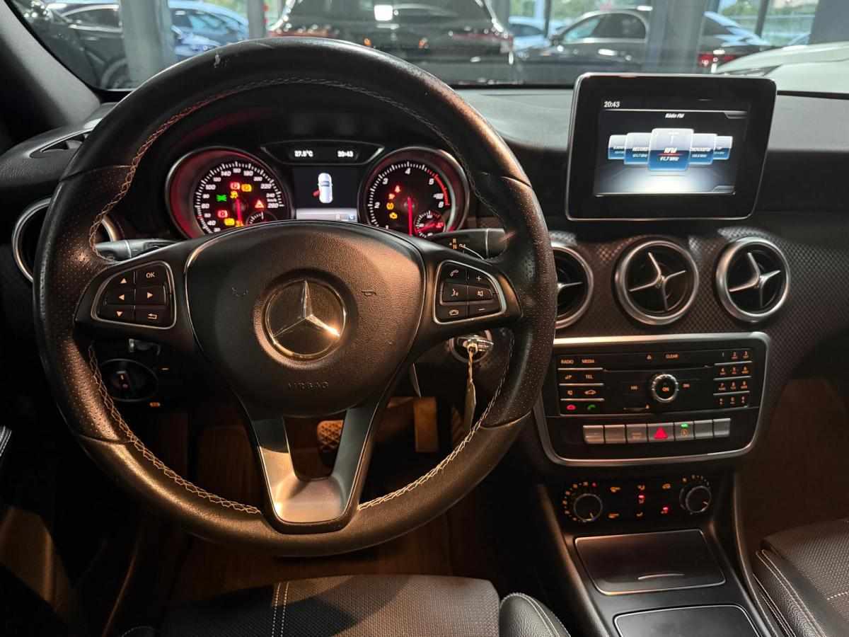 mercedes-benz-classe-a-a-180-d-2017-diesel-1461cc