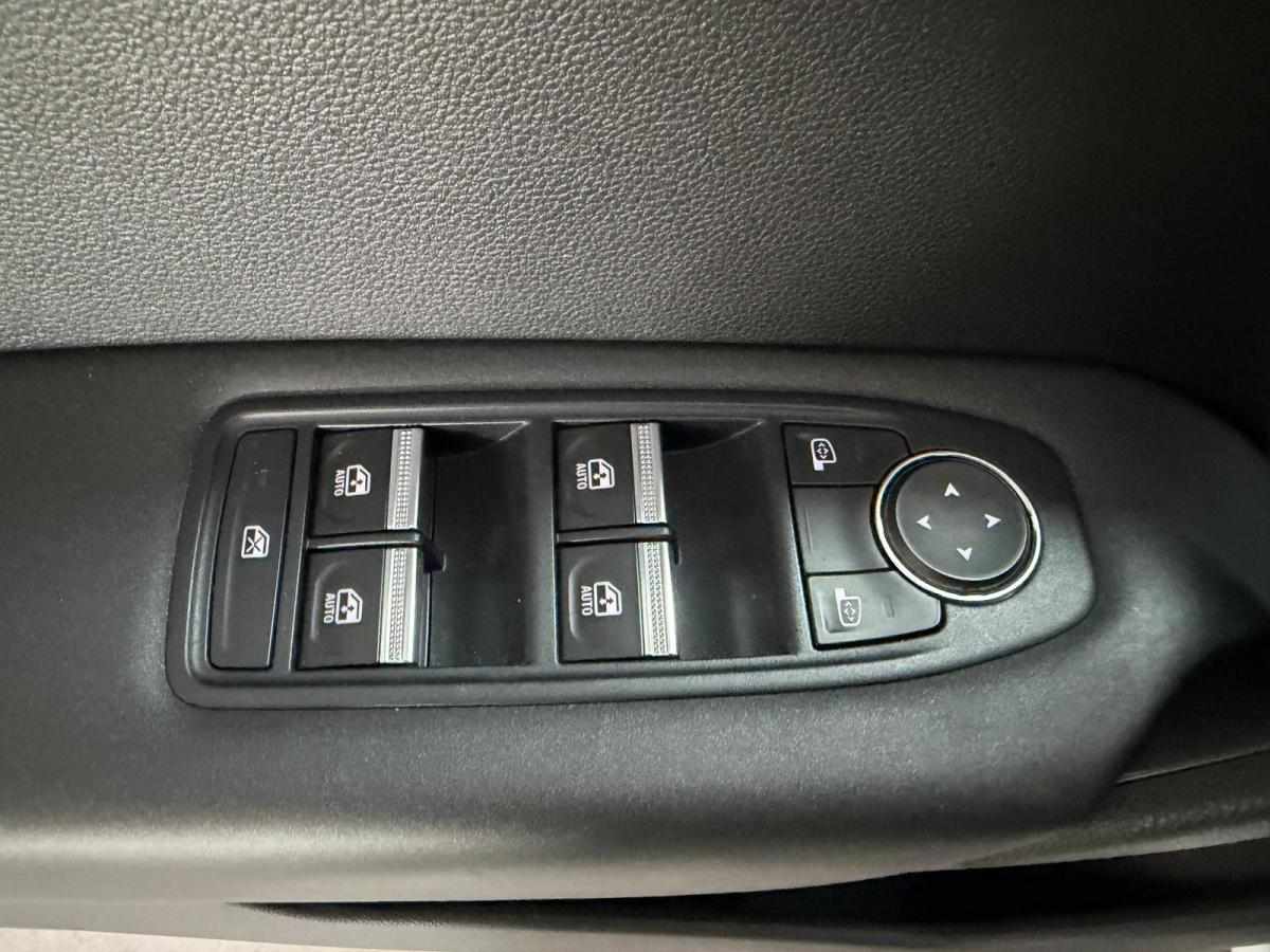 renault-captur-1-0-tce-2025-gasolina-999cc