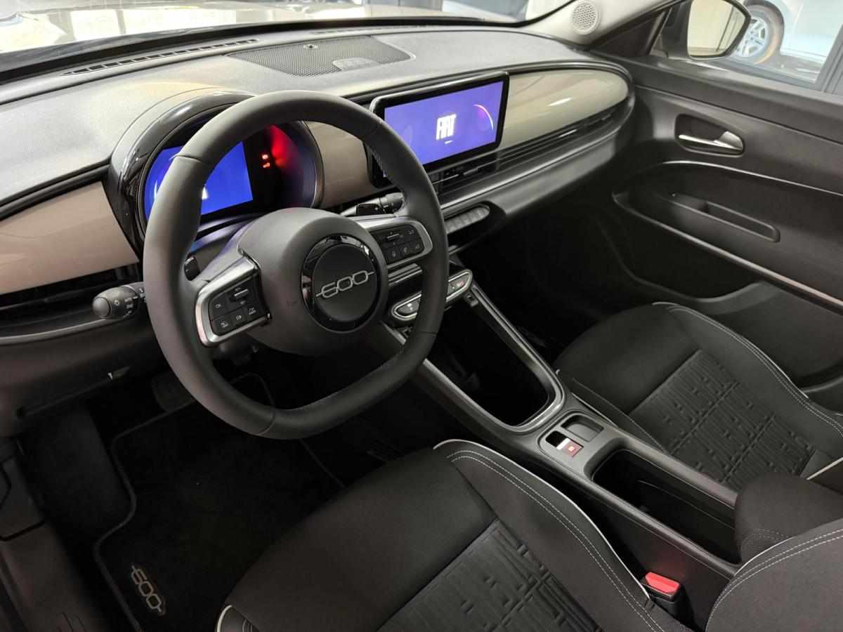 fiat-600-1-2-mild-hybrid-2025-gasolina-1199cc