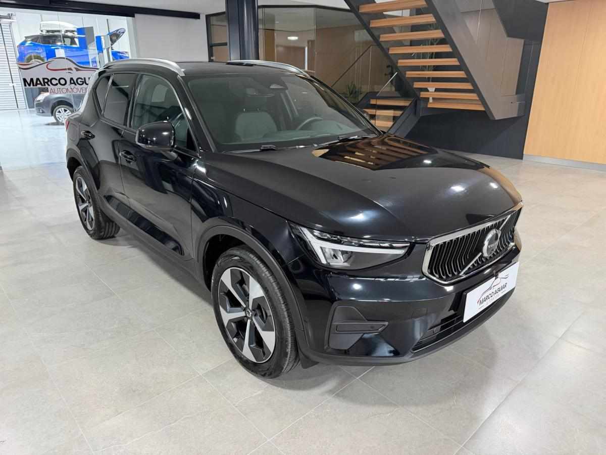 volvo-xc40-b3-2025-gasolina-1969cc