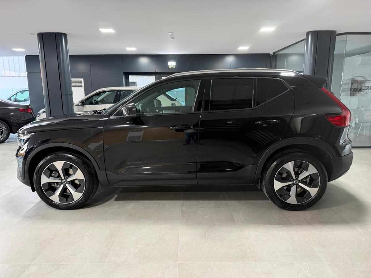 volvo-xc40-b3-2025-gasolina-1969cc