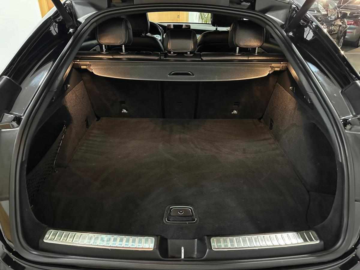 mercedes-benz-glc-300-d-2-0-4matic-2019-diesel-1950cc