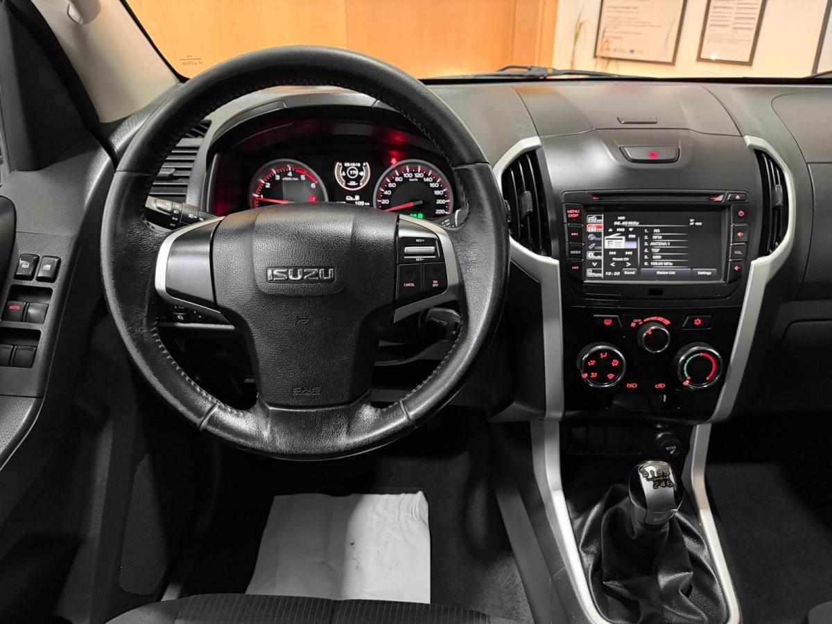 isuzu-d-max-1-9-4wd-2018-diesel-1898cc