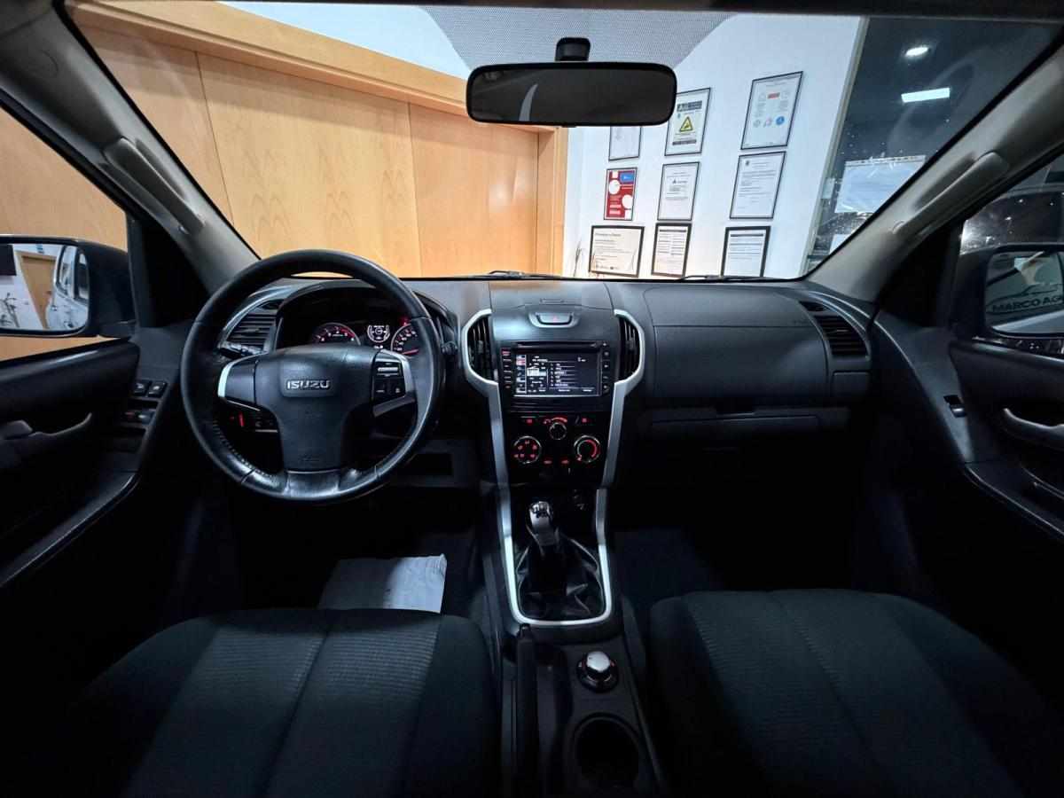 isuzu-d-max-1-9-4wd-2018-diesel-1898cc