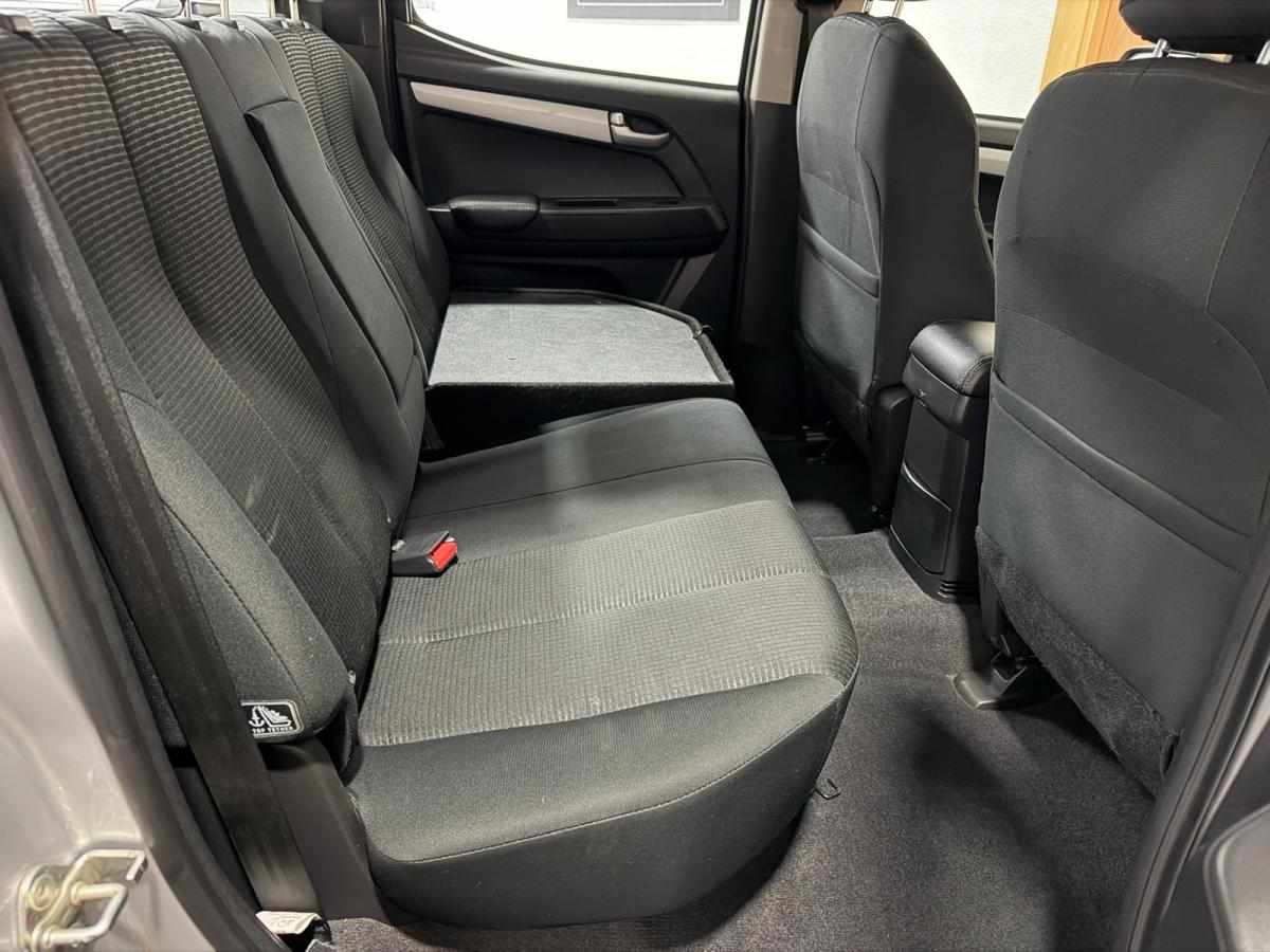 isuzu-d-max-1-9-4wd-2018-diesel-1898cc