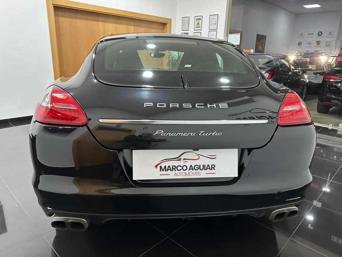 porsche-panamera-turbo-2010-gasolina-4806cc