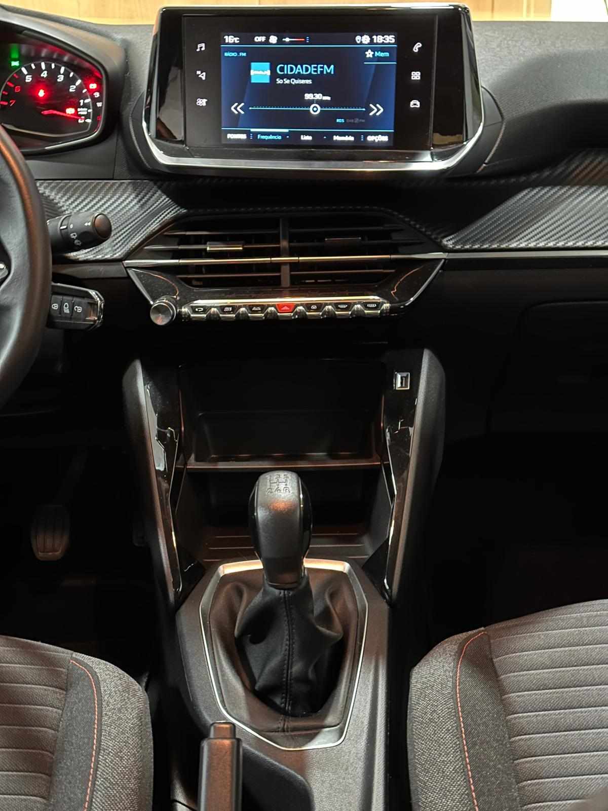 peugeot-208-1-2-puretech-2022-gasolina-1199cc
