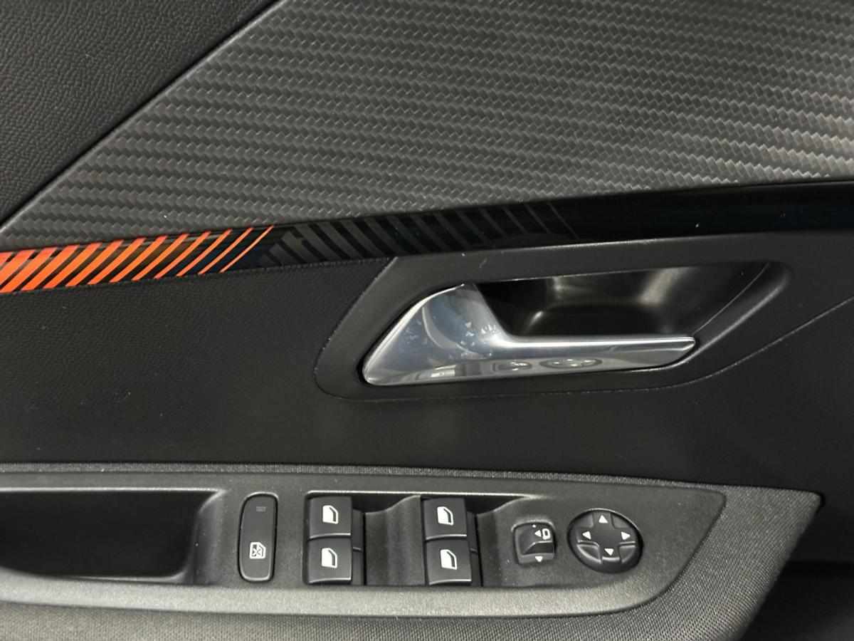 peugeot-208-1-2-puretech-2022-gasolina-1199cc
