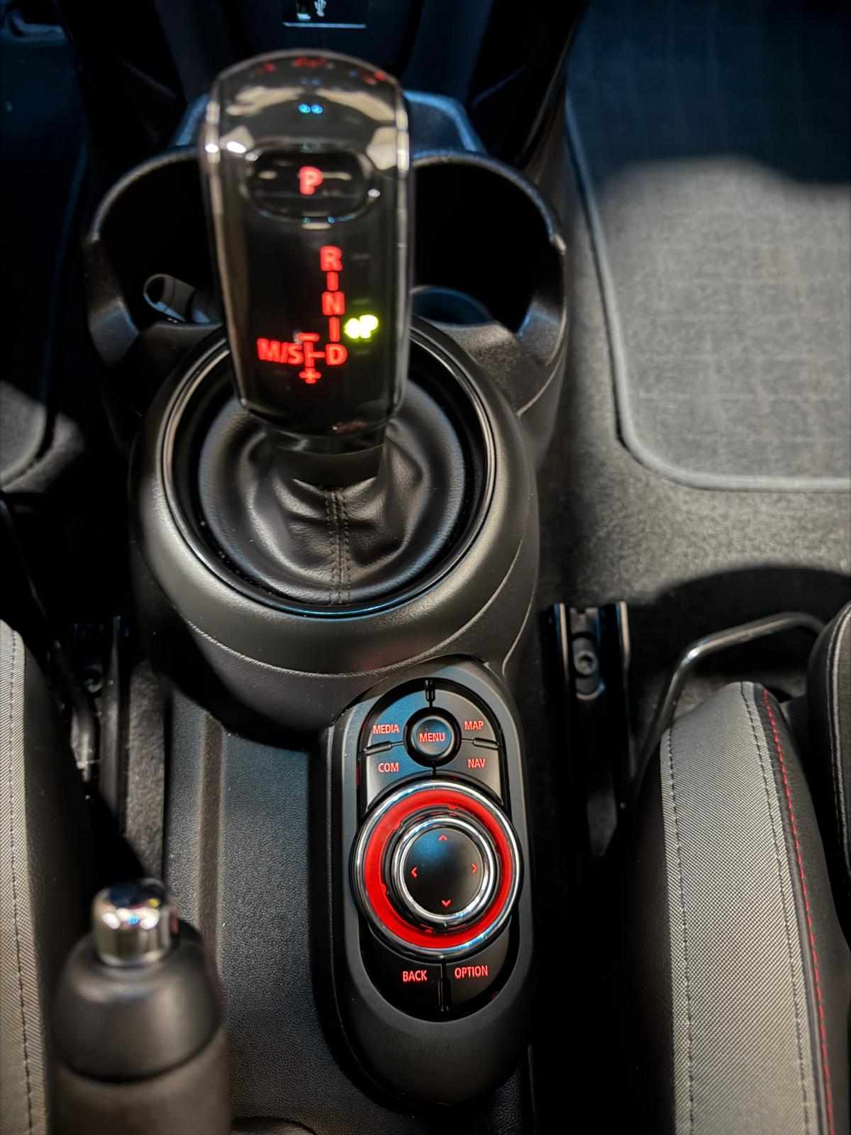 mini-hatch-s-2-0-2021-gasolina-1998cc
