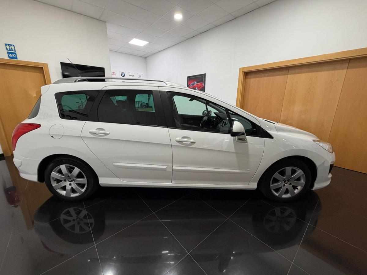 peugeot-308-1-6-e-hdi-fap-2012-diesel-1560cc