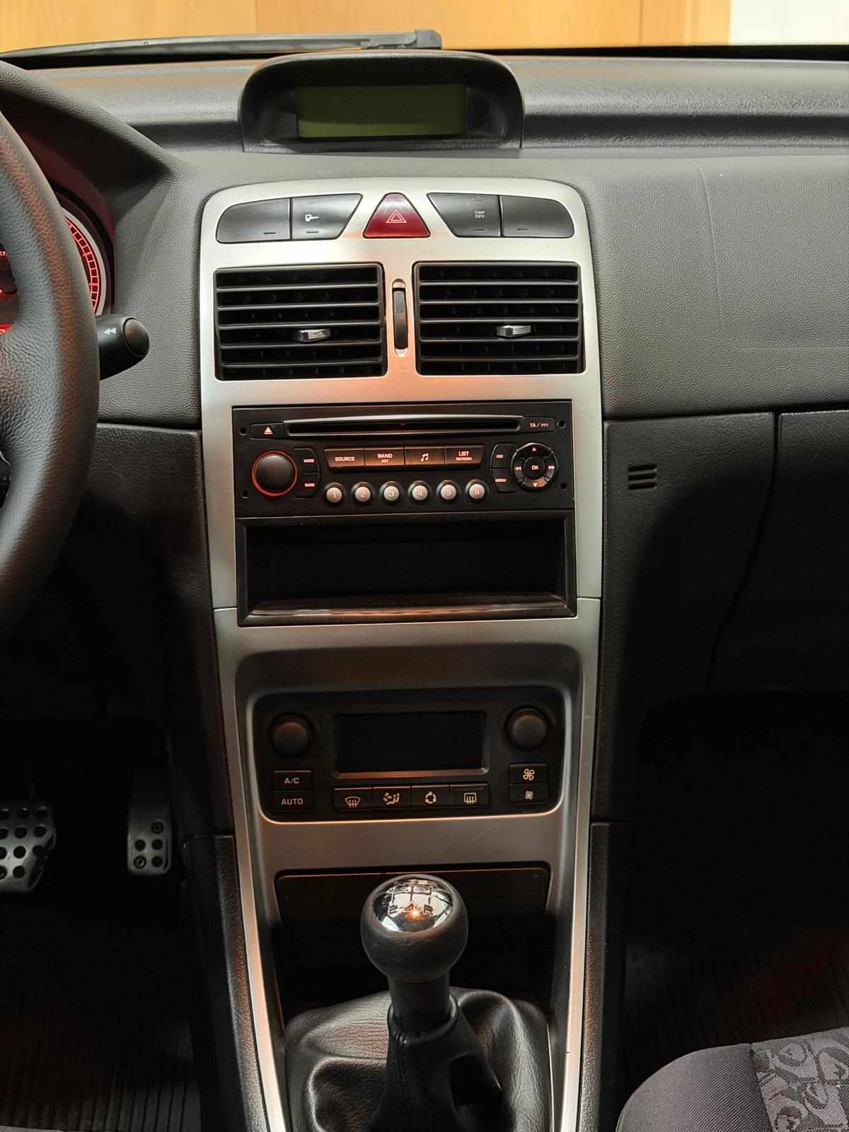 peugeot-307-1-6-hdi-2005-diesel-1560cc