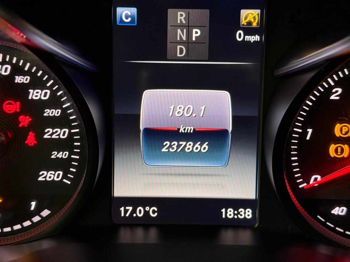 mercedes-benz-glc-250-d-2-1-4matic-2016-diesel-2143cc
