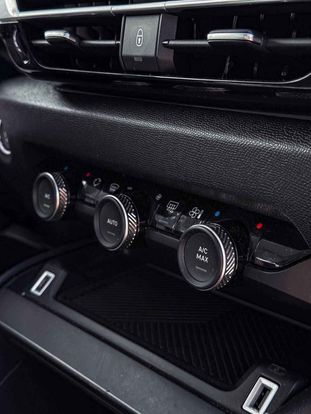 citroen-c4-2021-gasolina-1199cc