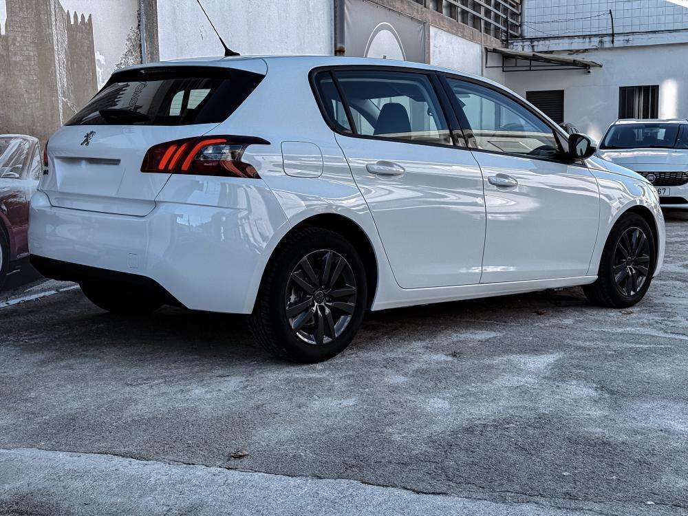 peugeot-308-2019-diesel-1499cc