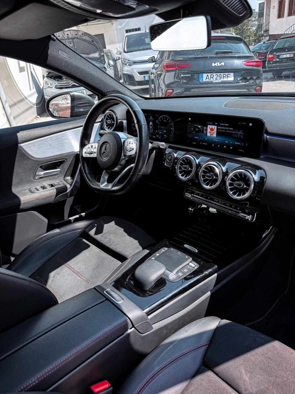 mercedes-benz-classe-a-2021-hibrido-a-gasolina-1332cc