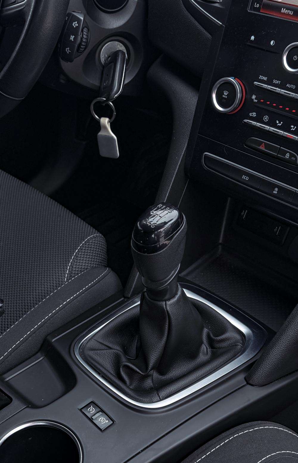renault-megane-sport-tourer-2017-diesel-1461cc