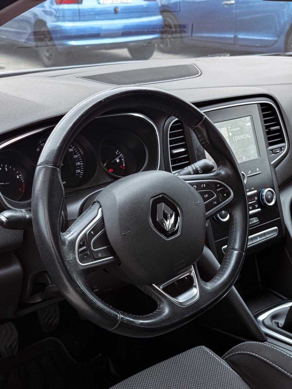 renault-megane-sport-tourer-2017-diesel-1461cc
